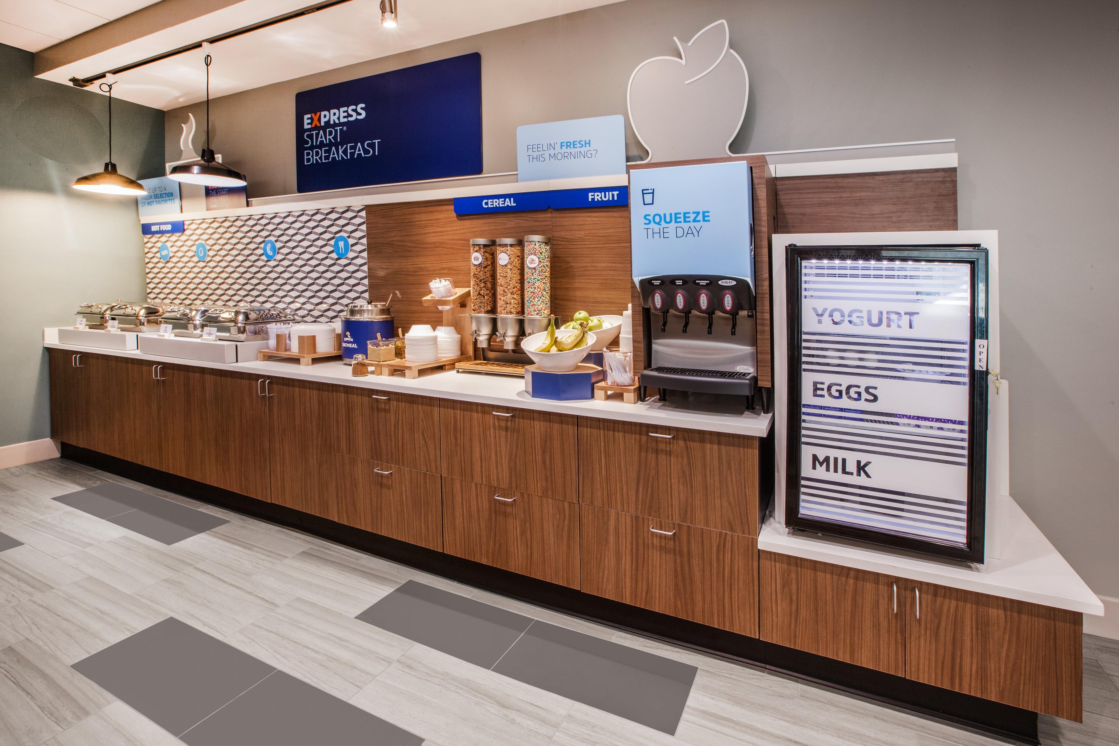 Holiday Inn Express & Suites - North Brunswick By Ihg Экстерьер фото